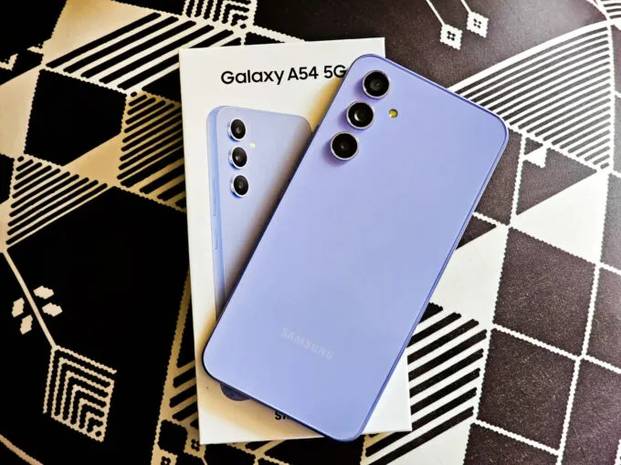 Samsung Galaxy A54