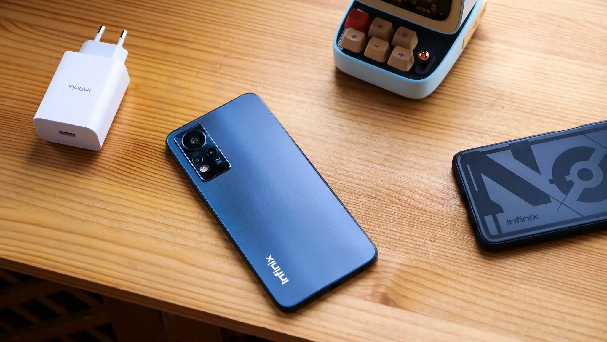 Смартфон Infinix Note 11