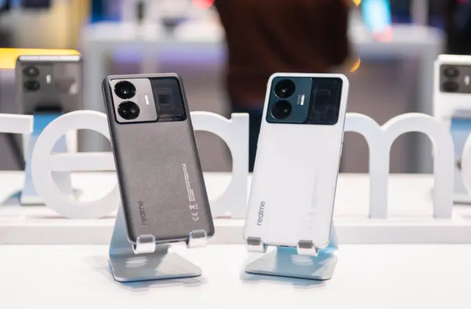 Realme GT 3