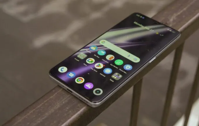 Realme GT3