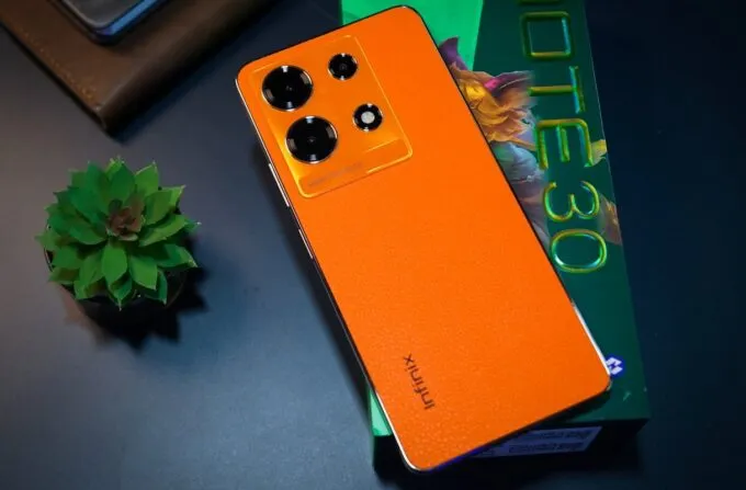 Infinix Note 30