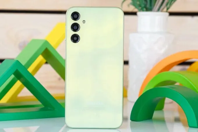 Samsung Galaxy A24
