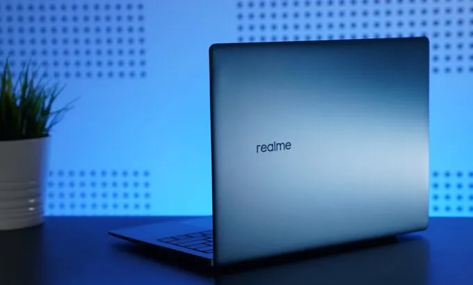 Realme Book