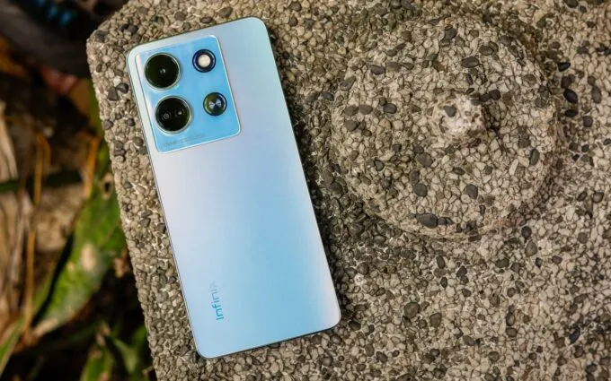 Infinix Note 30