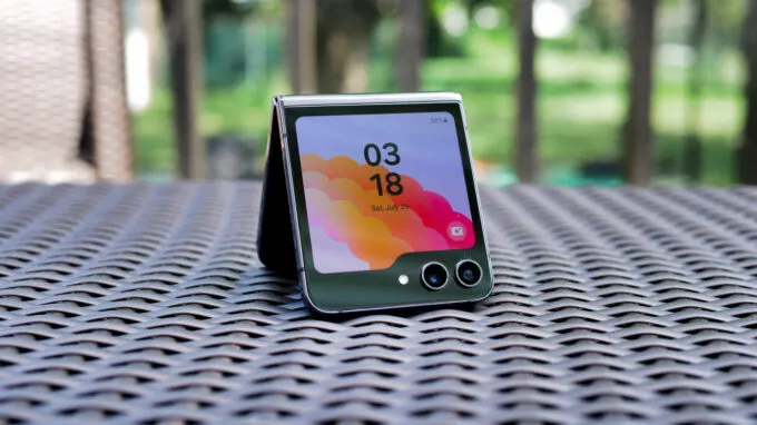 Samsung Galaxy Z Flip5