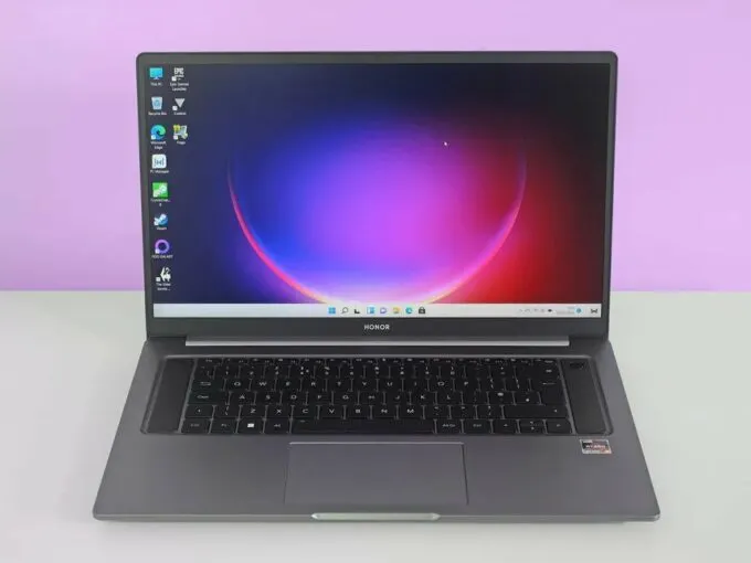 Honor MagicBook 16
