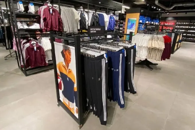 Товары adidas и Reebok в Lamoda Sport Outlet