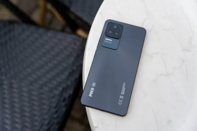 Xiaomi Poco F4