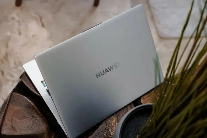 Huawei MateBook D14 (2023)