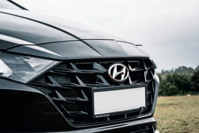 Автомобиль Hyundai