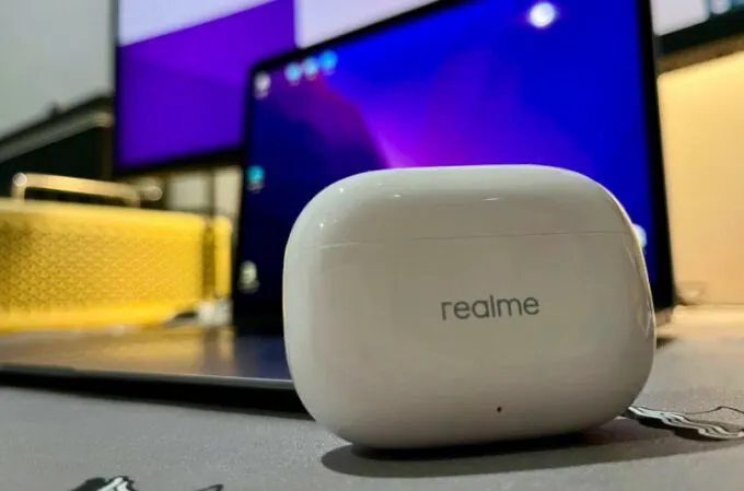 Realme Buds T300