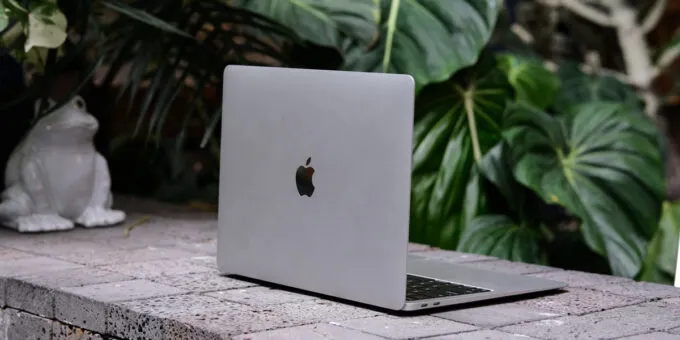 MacBook Air M1