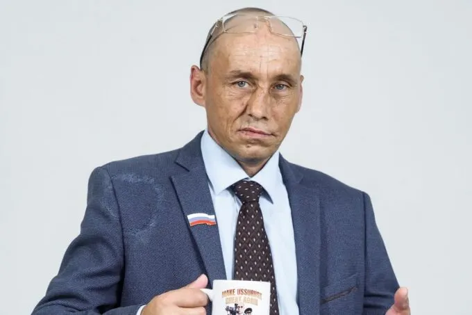 Виталий Наливкин (актер Андрей Неретин)
