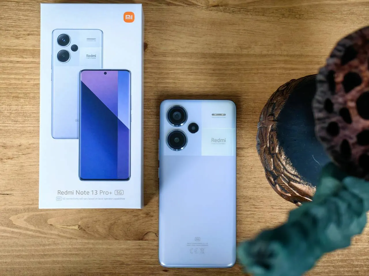 Смартфон Xiaomi Redmi Note 13 Pro+