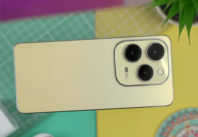 Infinix Hot 40 Pro