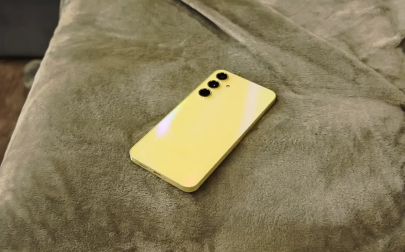 Смартфон Samsung Galaxy A55