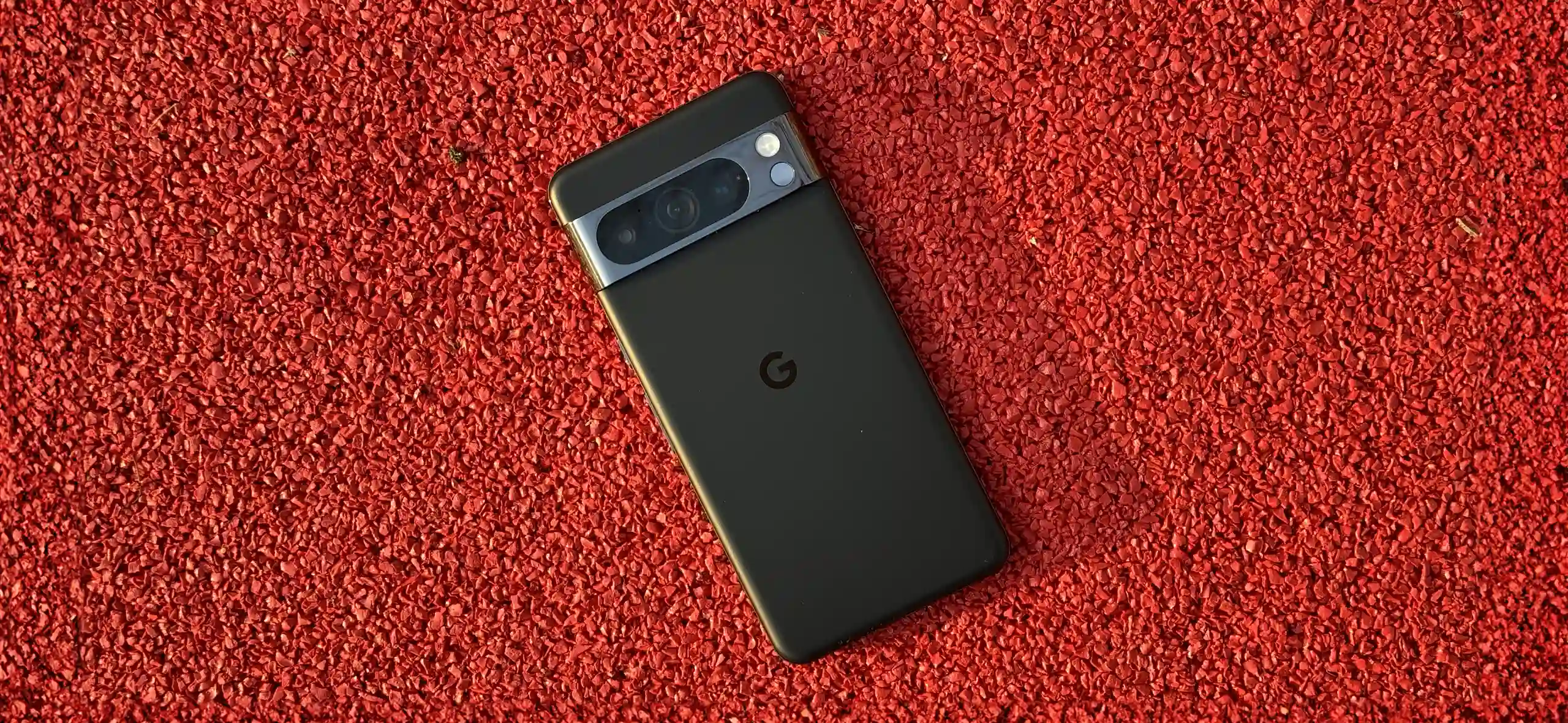 Смартфон Google Pixel 8 Pro