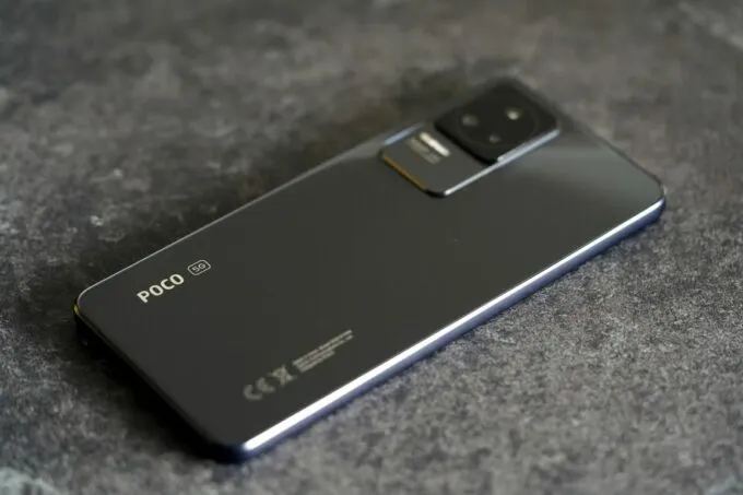 Xiaomi Poco F4