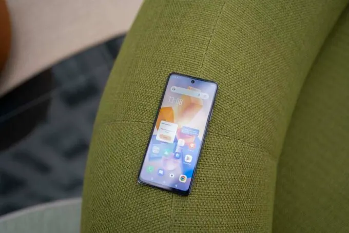 Infinix Hot 40 Pro