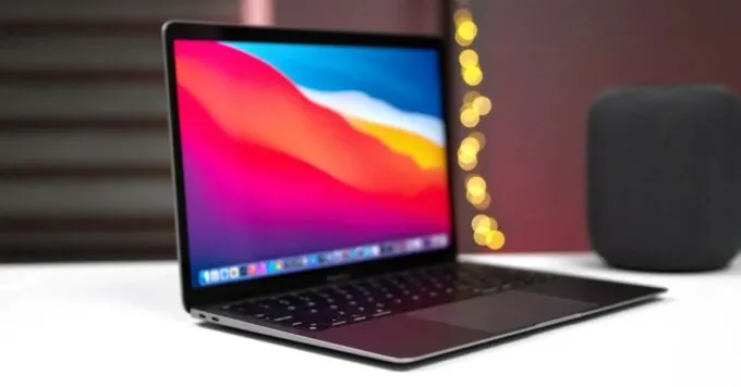 MacBook Air M1
