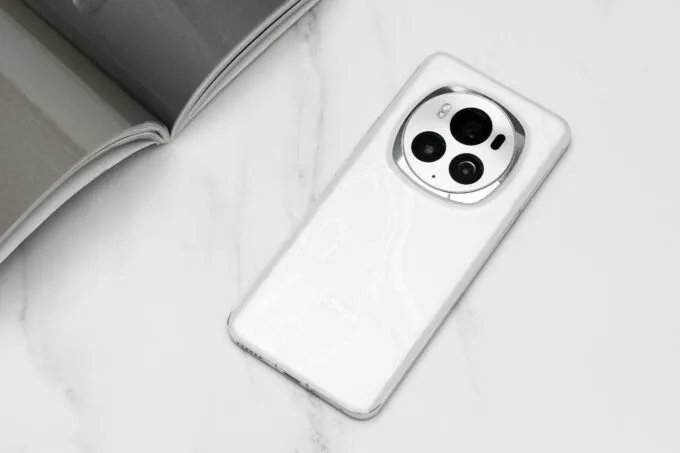 Honor Magic6 Pro