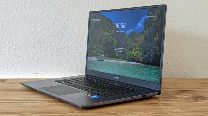 Honor MagicBook 15