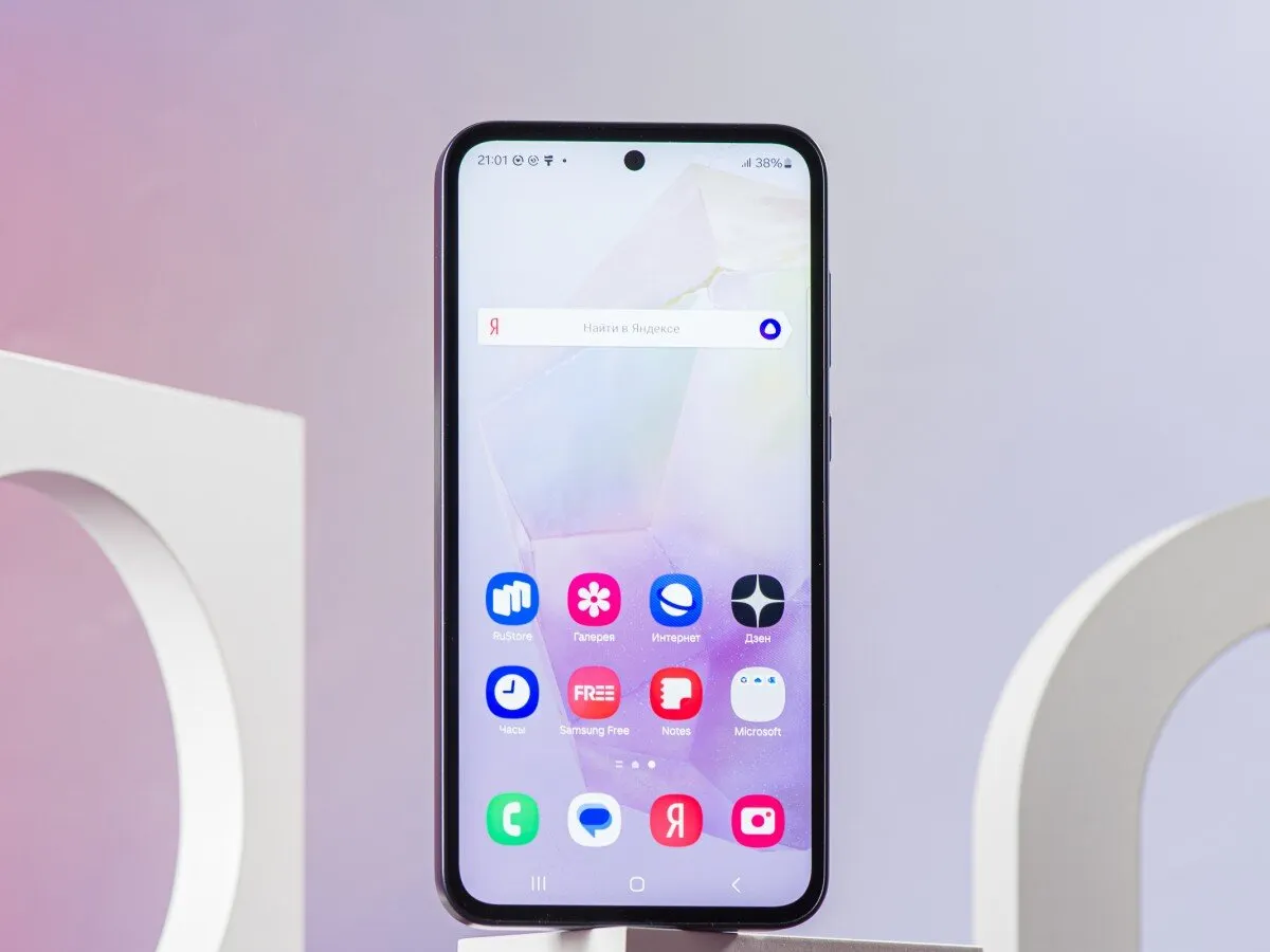 Смартфон Samsung Galaxy A35