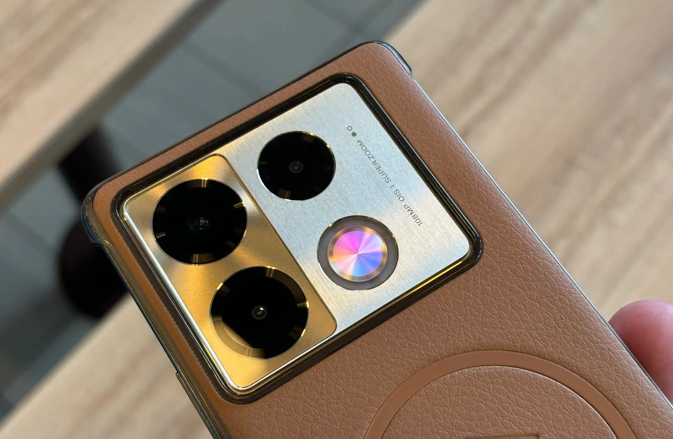 Смартфон Infinix Note 40 Pro