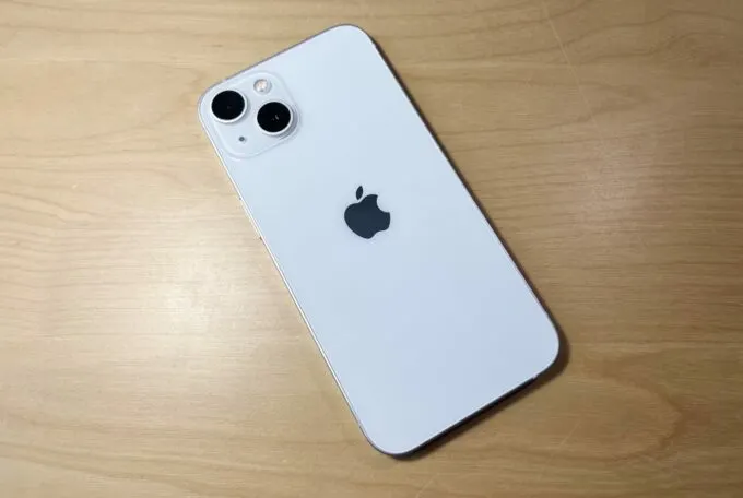 iPhone 13
