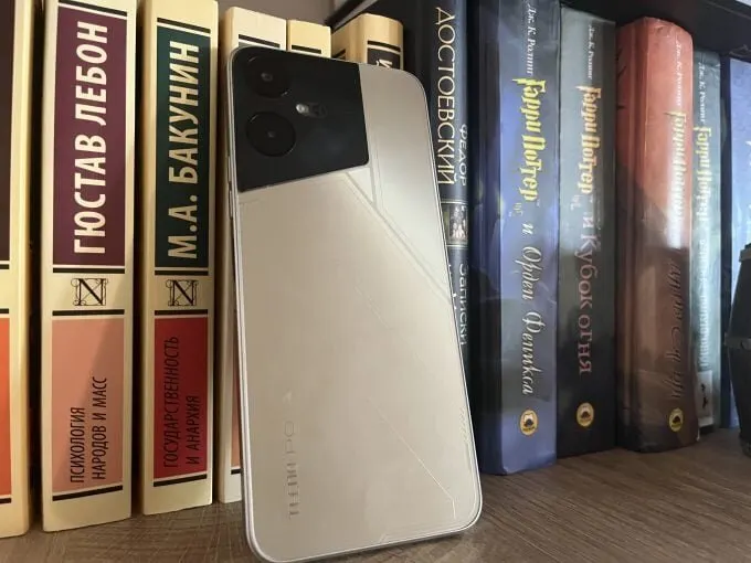 Tecno Pova Neo 3