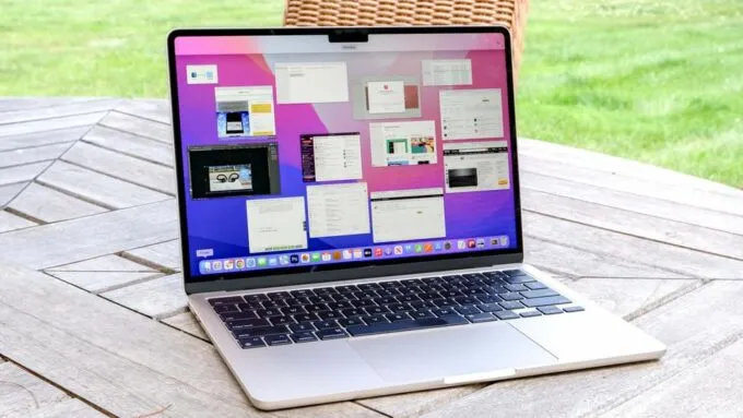 MacBook Air M2