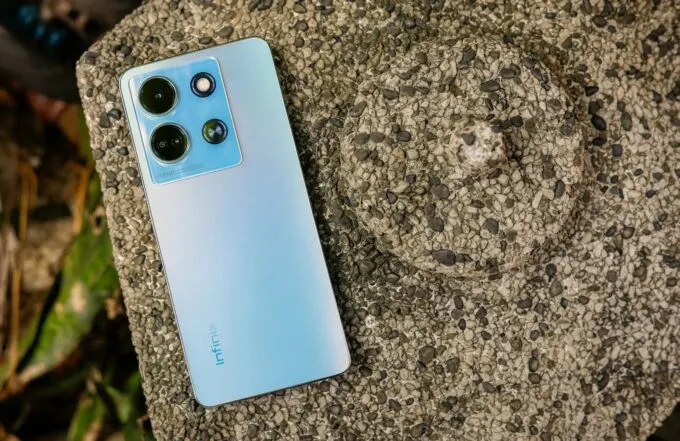 Infinix Note 30