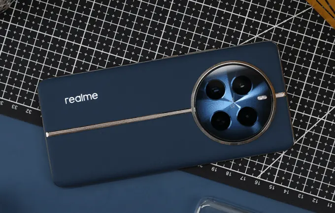Realme 12 Pro+