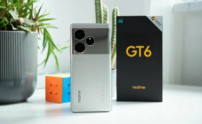 Realme GT6