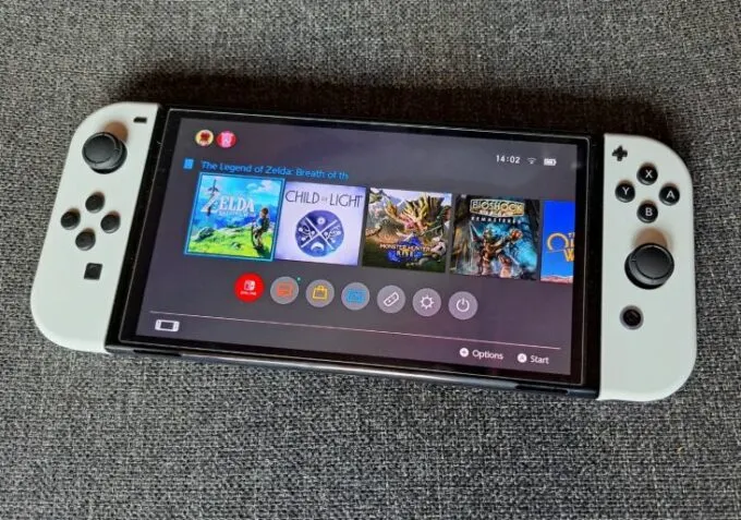 Nintendo Switch OLED