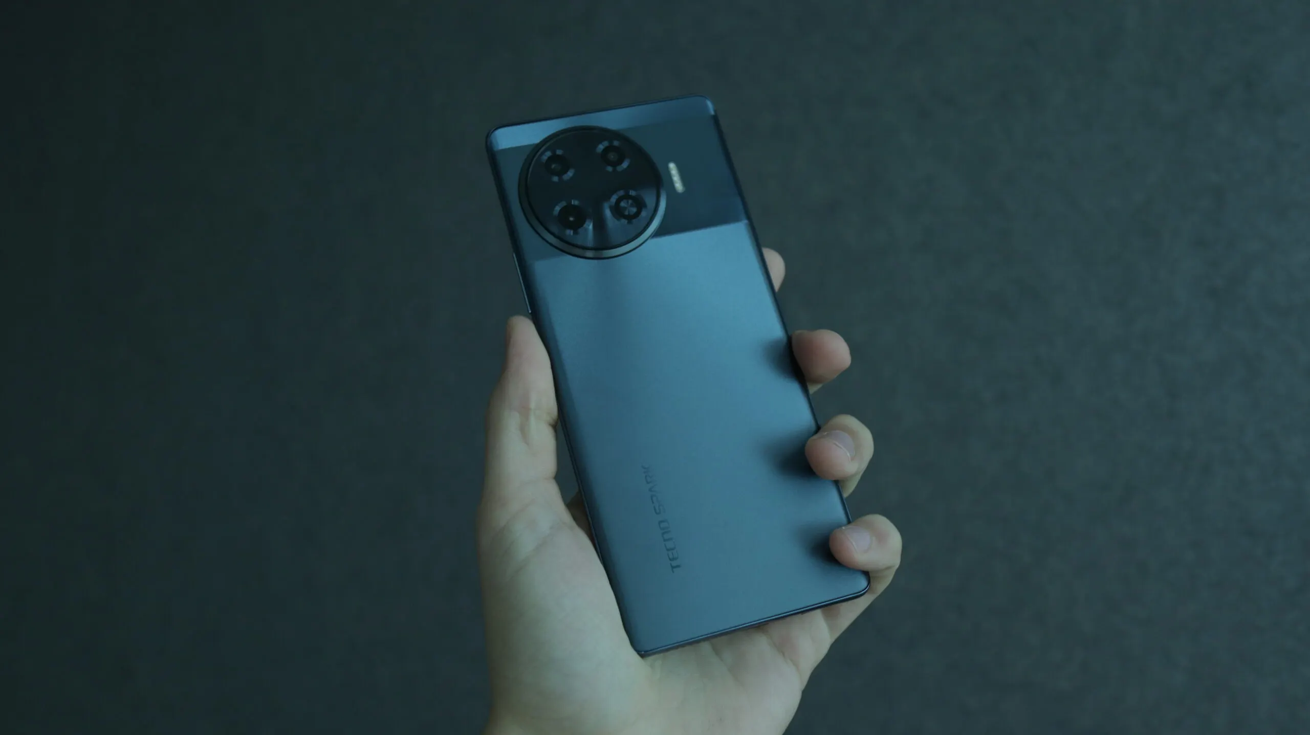 Смартфон Tecno Spark 20 Pro+