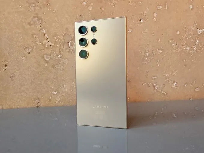 Samsung Galaxy S24 Ultra 