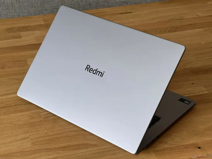 Xiaomi RedmiBook Pro 16 (2024)