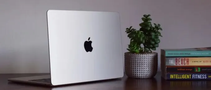 MacBook Air M3
