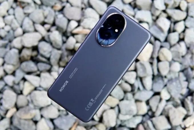Honor 200