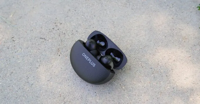OnePlus Buds Pro 3