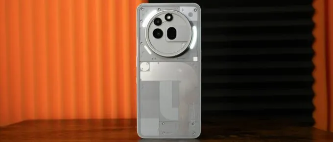 Nothing Phone (3a) Pro