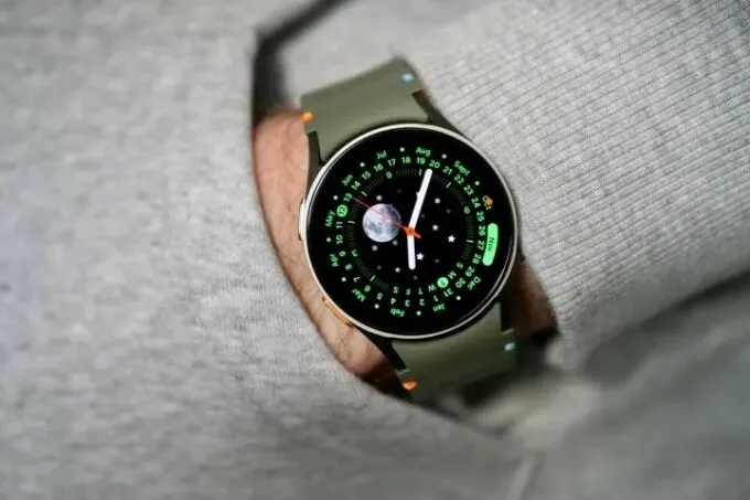 Samsung Galaxy Watch7 