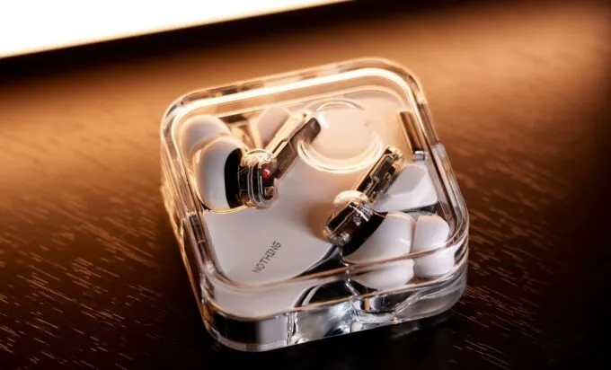 Nothing Ear (3)