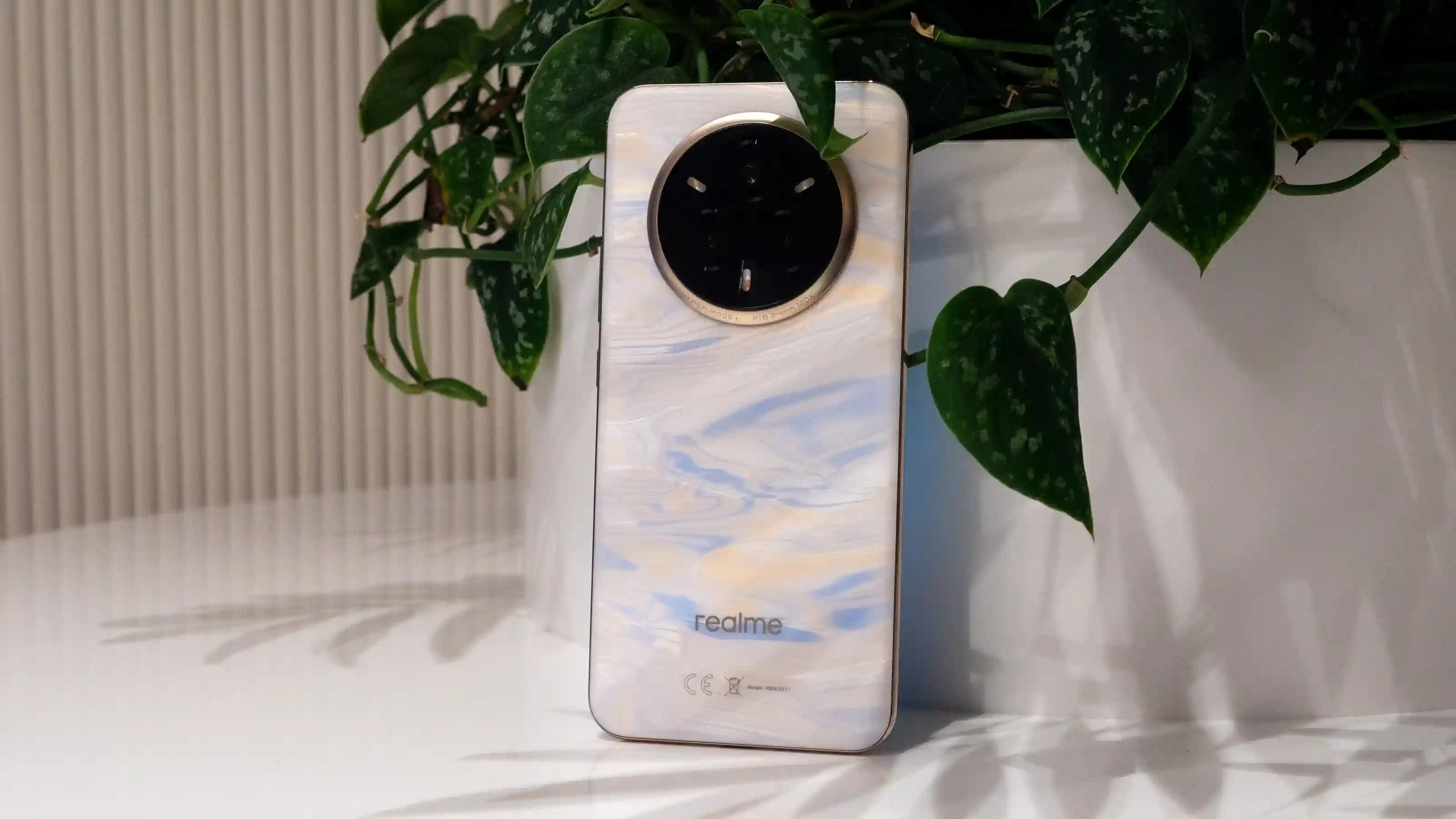 Смартфон Realme 14 Pro+