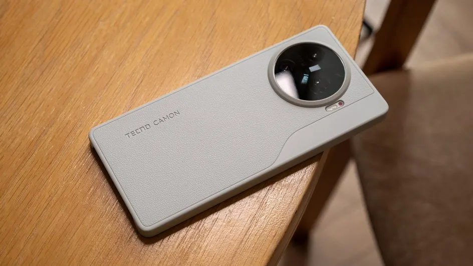 Смартфон Tecno Camon 30 Pro