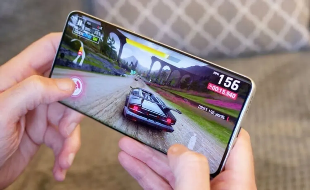 Смартфон Realme 14 Pro+