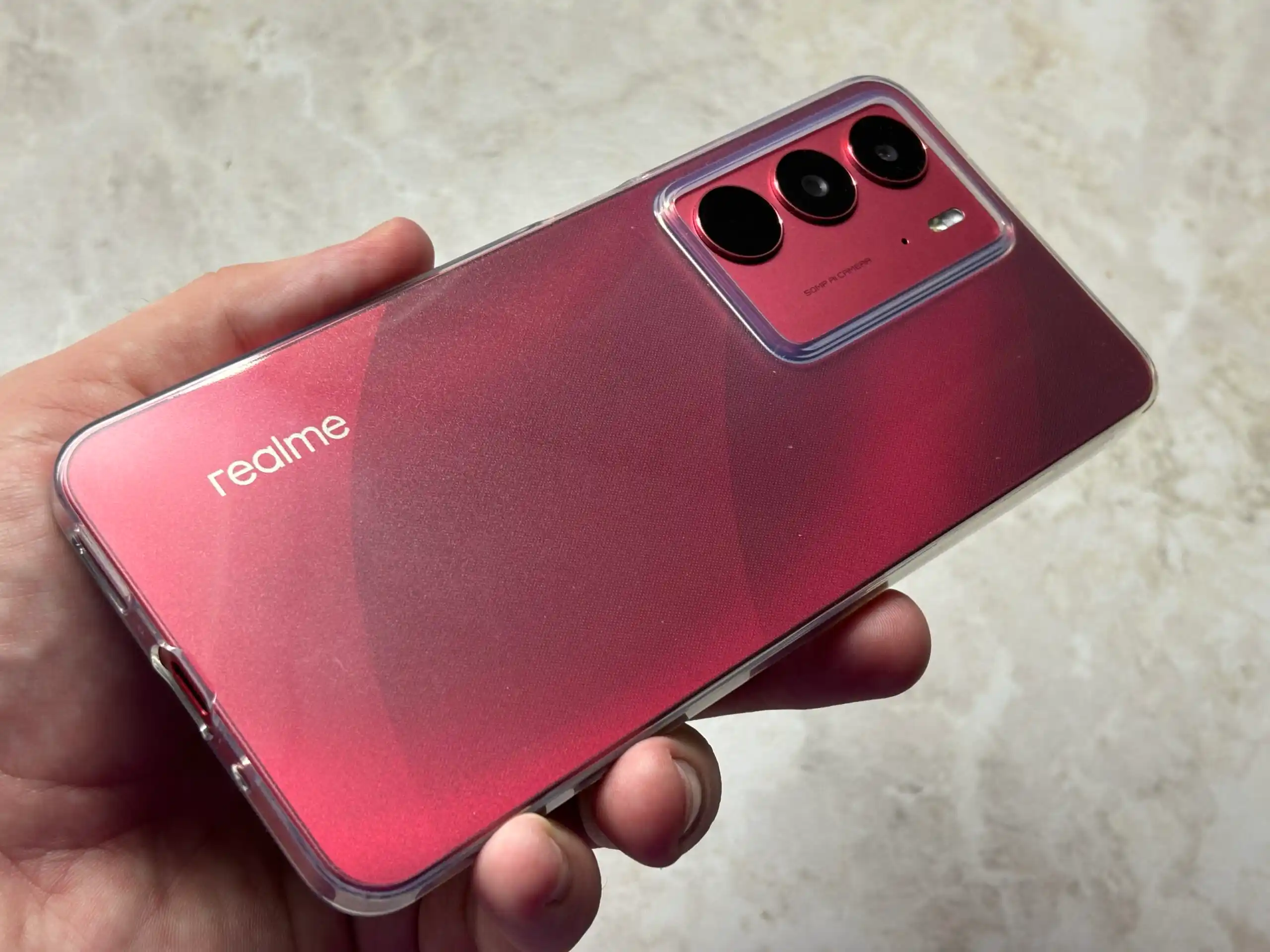 Смартфон Realme C75