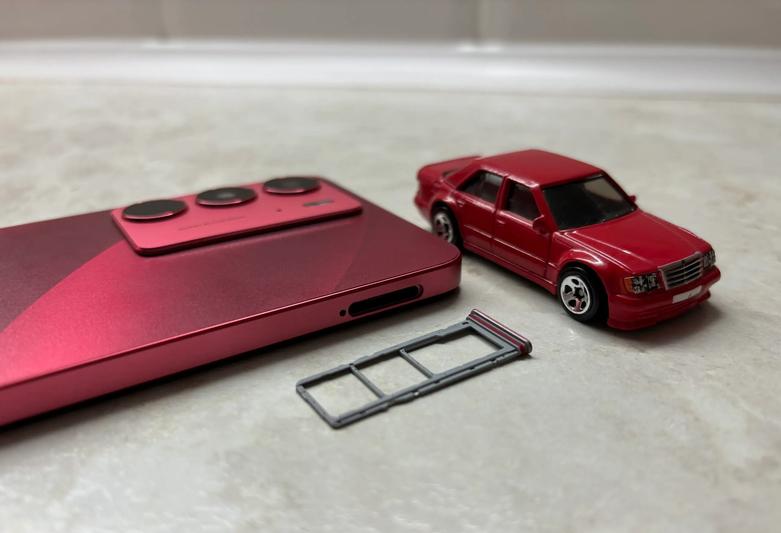 Смартфон Realme C75