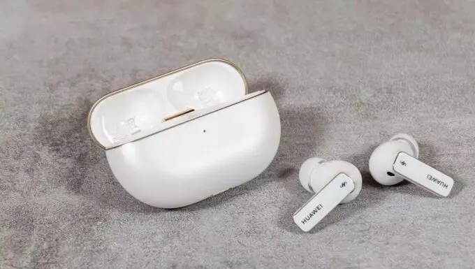Huawei FreeBuds Pro 4